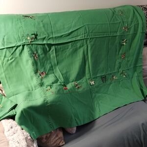 Green Embroidered Dining Tablecloth